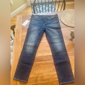 NWT Silver Jeans Mid-rise Skinny Banning Crop, W28/L25